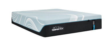 Tempur-Pedic LuxeAdapt® 13" Soft Mattress - three-quarter view, white background view