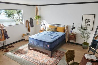 Stearns and Foster - Mattress Overstock | Mattress Store | Kentucky - Stearns & Foster® Lux Hybrid Medium