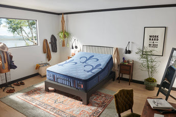 Stearns and Foster - Mattress Overstock | Mattress Store | Kentucky - Stearns & Foster® Lux Hybrid Soft