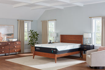 Tempur-Pedic Adapt® 11" Medium Hybrid Mattress - flat view, three-quarter view