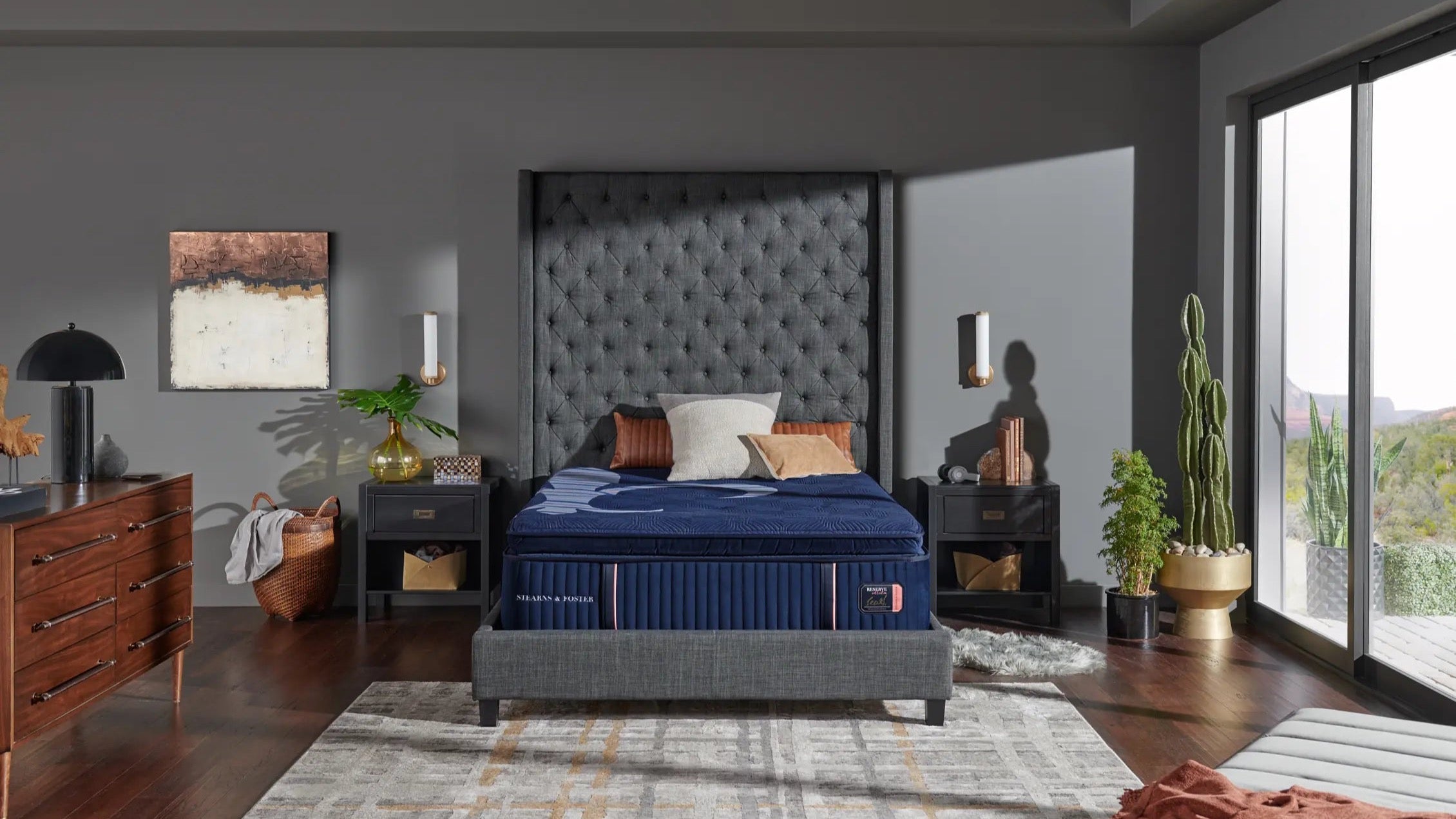 Mattress Overstock showroom bed display